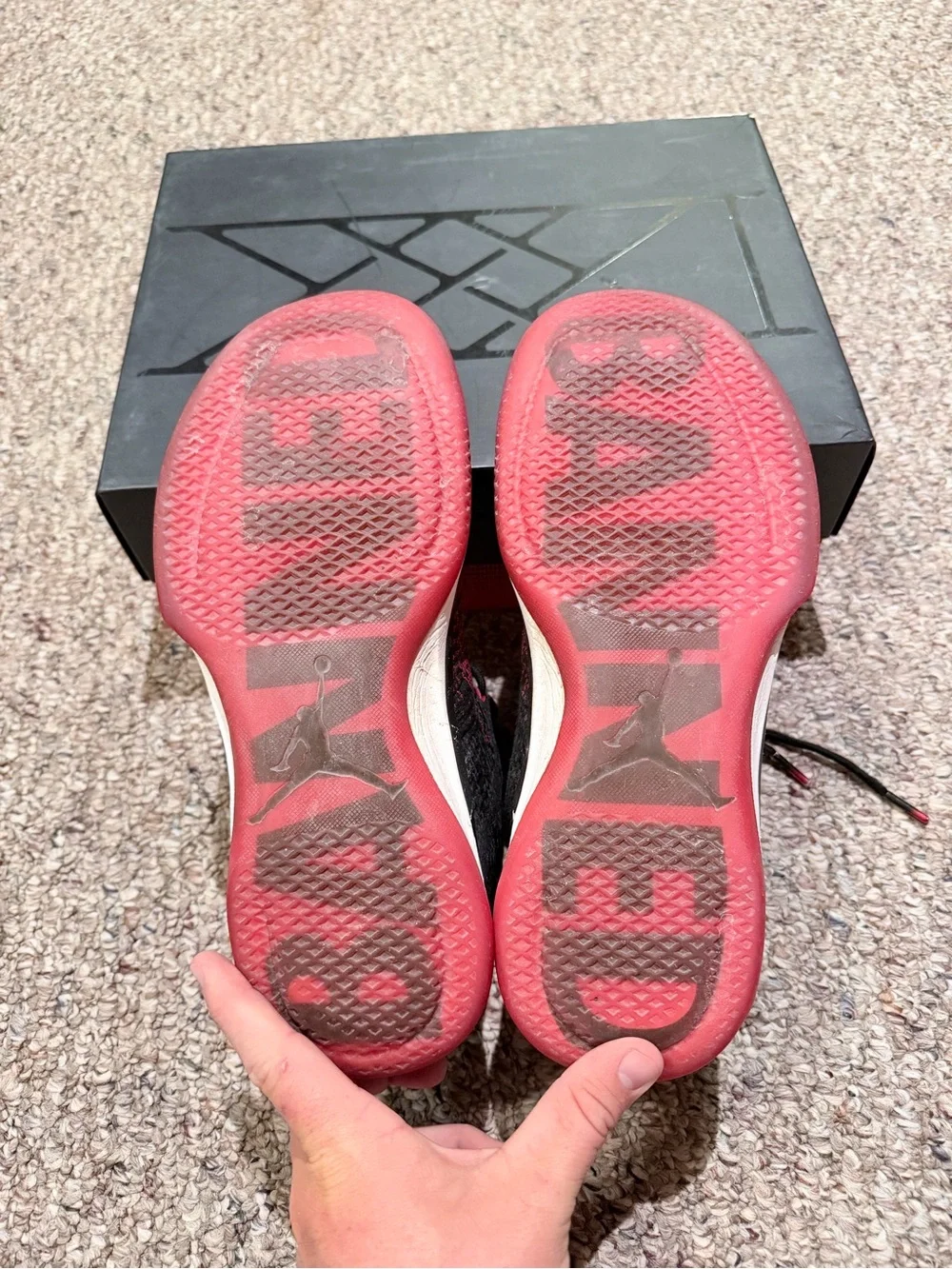 Air Jordan 32 “BANNED” Size 11